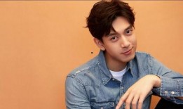 许凯赵晴恋情爆料最新视频,甜蜜互动引网友热议